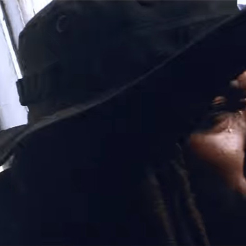 Bouncer - Back naar de Slums