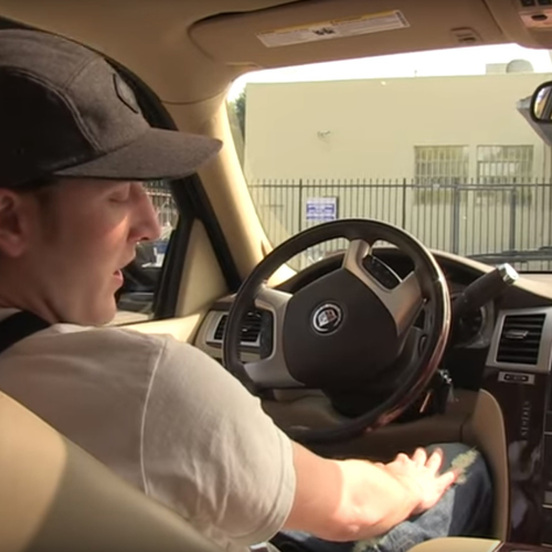 Robbie Goes To Hollywood - E04. Autorijden